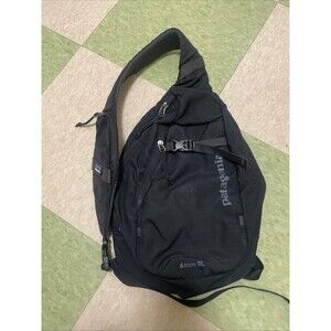 Patagonia Hiking Outdoor Bag Atom Sling 8L, Black, One Size Crossbody Black